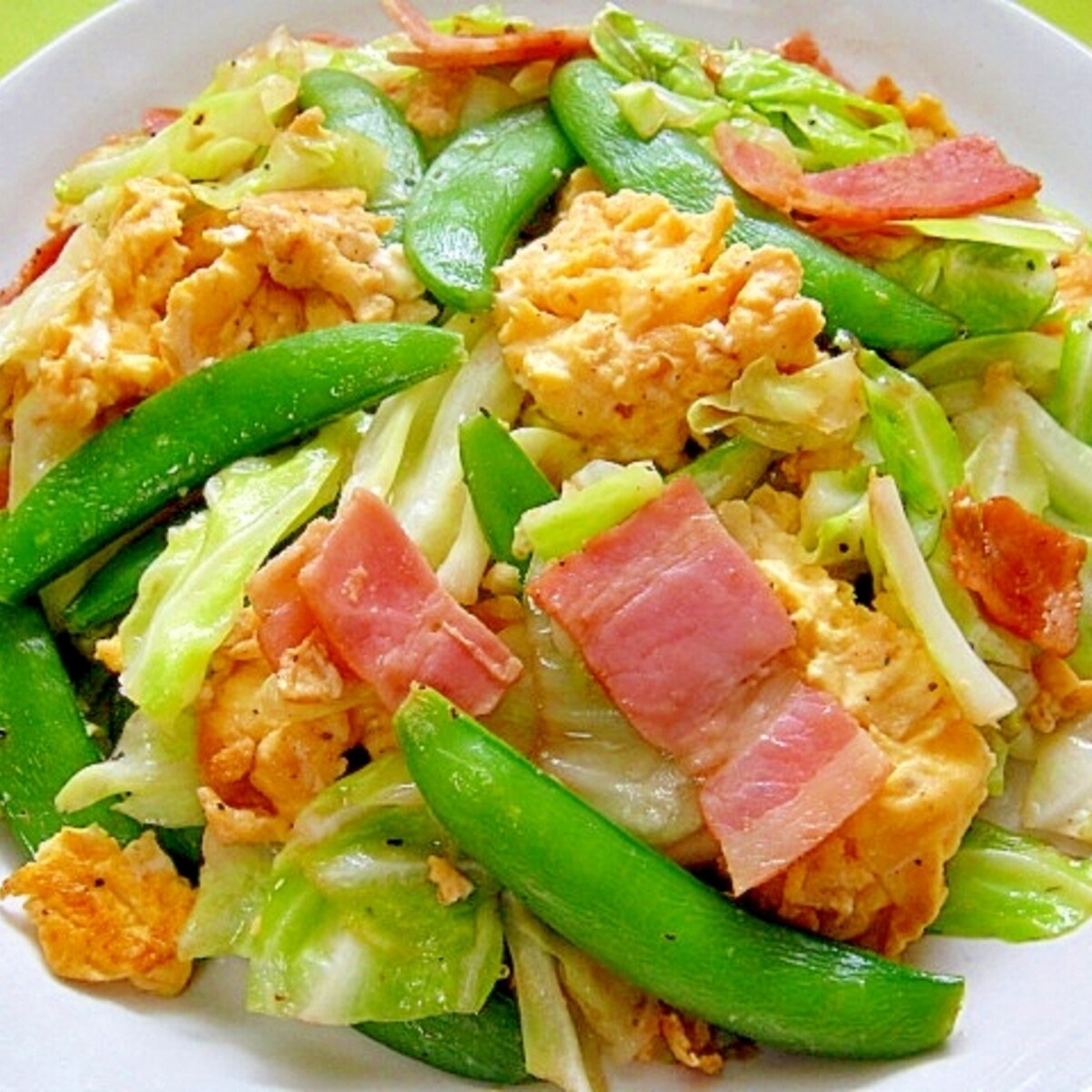 キャベツとスナップエンドウ ベーコンの卵炒め レシピ 作り方 By Mint74 楽天レシピ